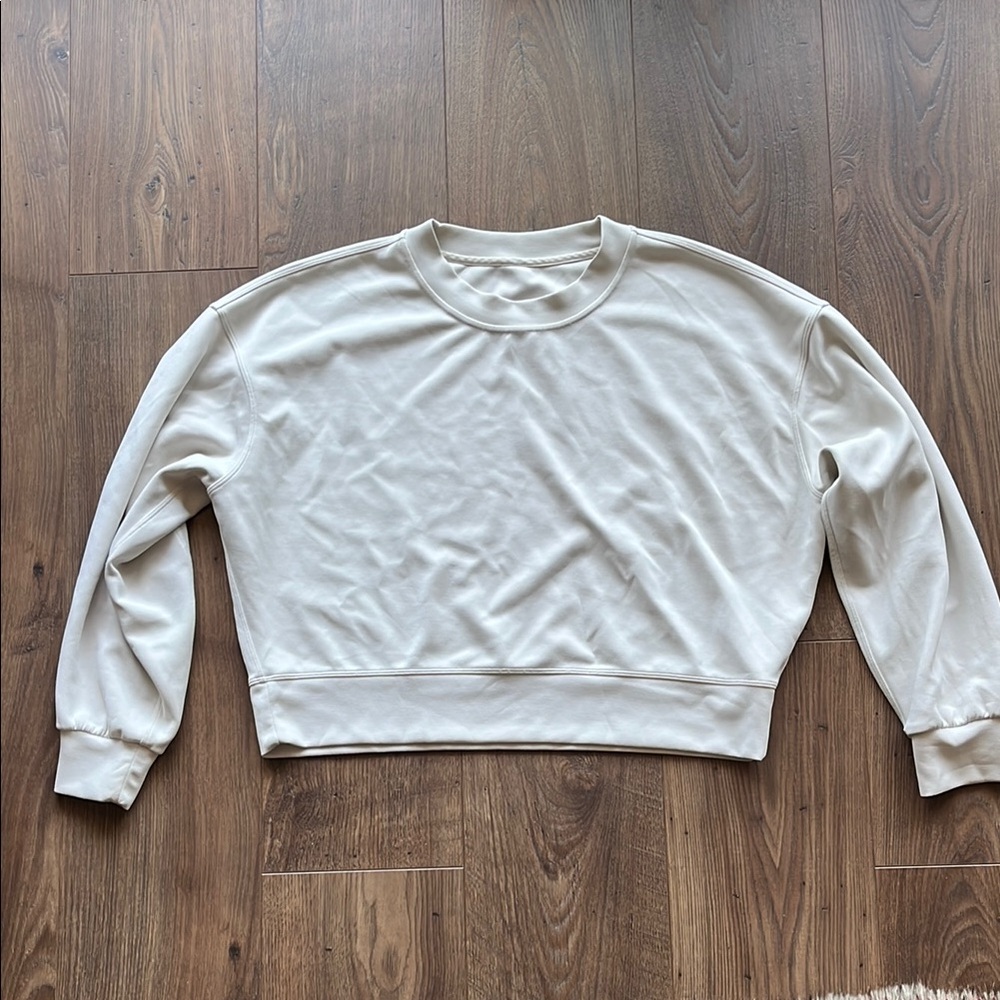 Lululemon Perfectly Oversized Cropped Crew Pullov… - image 2